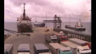MV ALANA EVITA and MV FRI TIDE at Vierow port