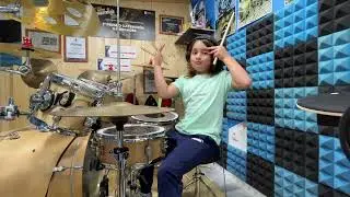 Drumcover by Ariel echeverry 7 a&ntilde;os Kirk franklin He reigns