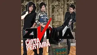 Cinta Pertama