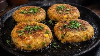 “Delhi Street Style Aloo Tikki Chaat 🔥 | Crispy, Spicy & Tangy!”