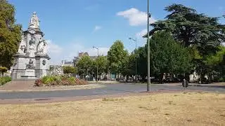 Relaxing and inspiring Video Square du Mar&eacute;chal Joffre, Amiens, France