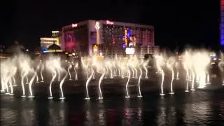 Las Vegas Bellagio fountain show- Pink panther theme [HD]1080p