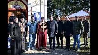 Ministar Gašić prisustvovao plivanju za Časni krst u selu Šavrane