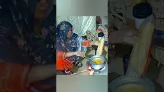 Gaon mein garmiyon Ki tufani barish🌧️Cooking Food in Tough Conditions | Fatima Village Family Vlog