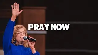 Pray Now (LIVE) | Kim Coleman