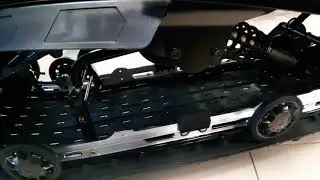 Про подвеску EASYRIDE,  лыжи BLADE DS+ и вариатор Drive.  Снегоходы BRP LYNX 2021 модельного года.