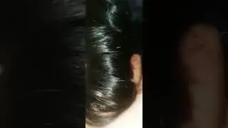 Straightener ke sath hairs roll karen.