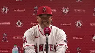Maui&rsquo;s Kurt Suzuki introduced as Angels new manager