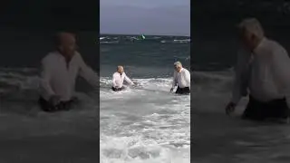 Epic Intro to a Realestate video, Jumping into the ocean