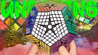 Surprise Christmas Cubes Unboxing!