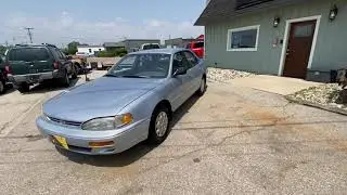 1996 Toyota Camry LE Running Walk Around
