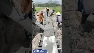 A simple tips of drainage channels construction and concrete pouring#feed #building #construction