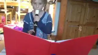 Walking talking robot on the recorder