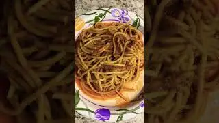 Reheating up leftover spaghetti pasta with red  clam sauce ￼