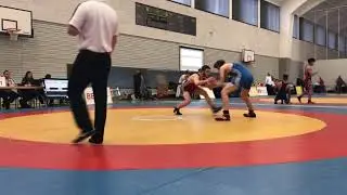 Ehemaliger MMA K&auml;mpfer kehrt in Berlin als Gewinner auf die Ringer Matte zur&uuml;ck