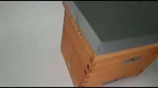 La super colmena layens de 12 cuadros con base sanitaria