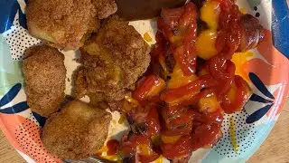 Easy KETO Kids Meal (big kids love it too) chicken nuggets and cheesy hotdogs 