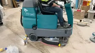 K&ouml;p Skurmaskin Tennant T7+ ec H2O NanoClean p&aring; Klaravik