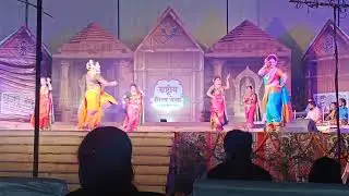 Lavani dance performance in an event #prayagraj #dancersfrom #Maharashtra #traditional #dance 