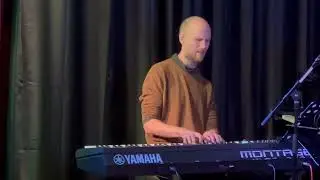 Piano Solo on ‘Black Ice’ by Jeff Lorber fusion. 