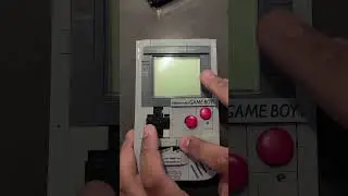 WORLD&rsquo;S FIRST SOLDERLESS LEGO GAME BOY!