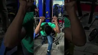 Triceps Best Workout 🔥 #chest #gymlover #viralvideo #fitneess