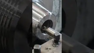 I believe you don't know how the threads on a drill bit are manufactured.#shorts #drillrig #rig #bit