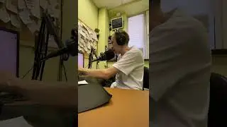 Когда у радиоведущего острая нехватка внимания