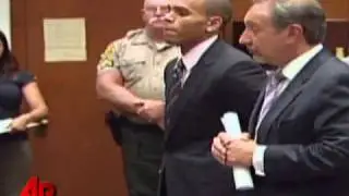 Judge Delays Sentencing of Chris Brown