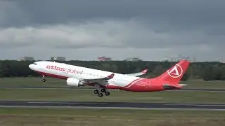 19 MINUTES Plane Spotting TXL landing taxi take off EDDT 03.10.2019