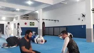 Jiu Jitsu rotineiro domingo Ryan Gracie Team !