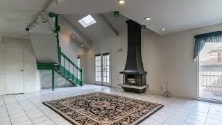 Beautiful cozy 2 story home - 2 bed, 1.5 bath - 89121 - Chaparral High