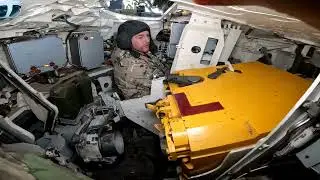 Russian T-80BVM tank crews strike Ukrainian armoured targets outside killzone