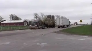 Convoy from Illinois brings hay to Ashland, Kan