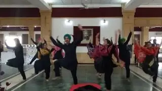 MATA GUJRI PUBLIC SCHOOL students performing bhangra for farewell 2k17