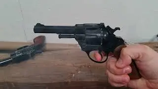 Toy Cap Gun Shorts #4 - Edison Giocattoli - Coyote - for 12 shot and 12+12 shot Flippy Ring Caps