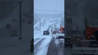 Snowfall in KANSAS CITY Missouri Highway ❄️☃️ #kansascitychiefs #kansascitymo #snowfall #snow