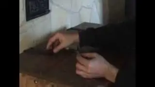 Feuer schlagen mit Feuerstein und Eisen Teil I