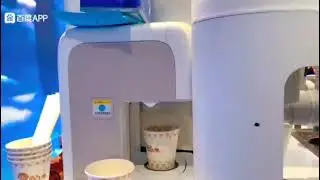 Challenged a Robot to a Latte Art Duel... ☕️⚔️#robot #robots