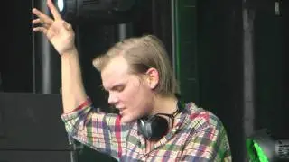 Avicii @ Inox Park Paris 2011
