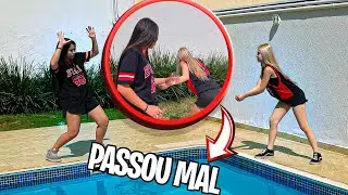 ERA PRA SER UM DESAFIO NA PISCINA ATE A LAYNE PASSAR MUITO MAL