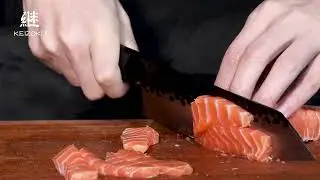 Japanese Gyuto Chef Knife 8 Inch, Ultra Sharp 3 Layers 9CR18MOV High Carbon Steel Kitchen Knives
