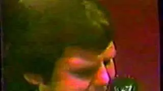 Memphis Wrestling: Jerry Lawler sings (?)