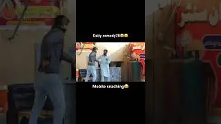 Mobile snaching prank 😂😂#comedyshorts#prank#pakistanipranks#viralprankvideo