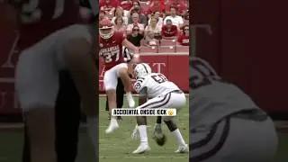Arkansas tried to squib kick 🤷&zwj;♂️