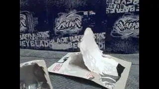 Beyblade Hasbro Red Rev up launcher Unboxing