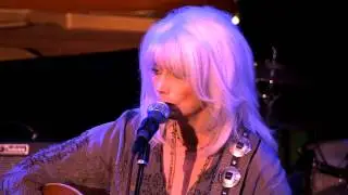 Emmylou Harris - Love and Happiness (Live Acoustic)