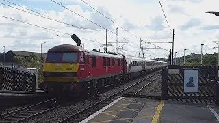 DB Cargo Class 90 passes Grantham (16/8/17)