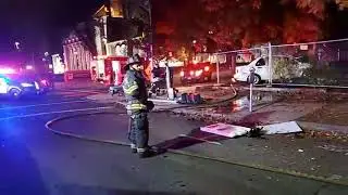 Vehicle crashes into tree and catches fire in Sacramento, November 25, 2020 (Livestream Archive)