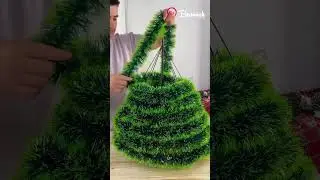 Create a Unique Christmas Tree Using an Umbrella! #smart #creative #umbrella #transformation
